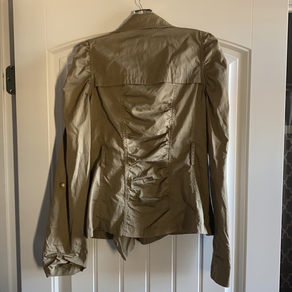 Jacket - Picture 3 of 4